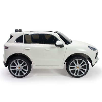 Art. 00725001 Auto Porsche Cayenne Bianco_2.jpg